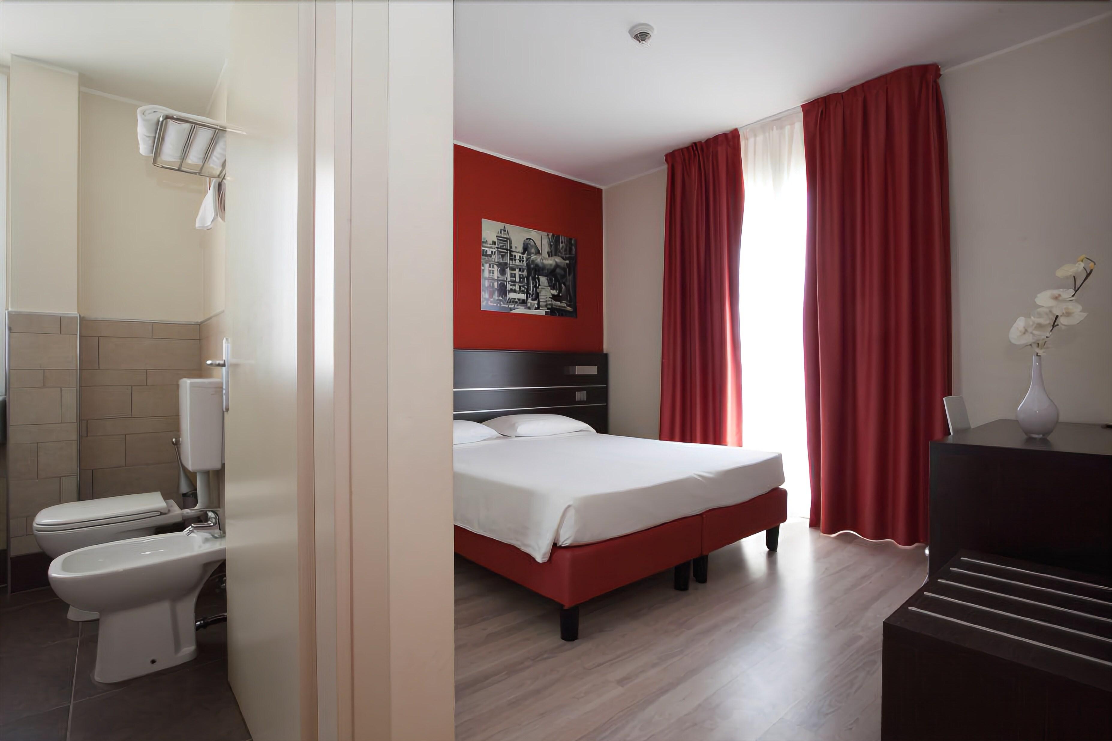 Vienna Hotel 3*