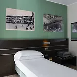 Vienna Hotel 3*