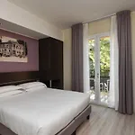Vienna Hotel