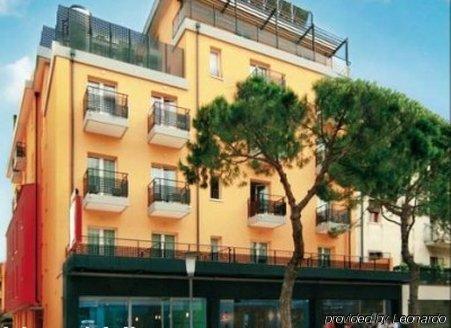 Vienna Hotel
